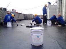 南京房屋防水補(bǔ)漏-陽(yáng)臺(tái)裂縫高壓注漿瓦房屋